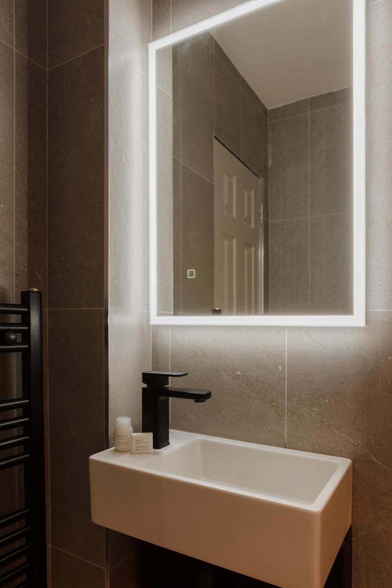 The Earl Hotel Leeson Street, Sonder By Marriott Bonvoy דבלין חדר תמונה