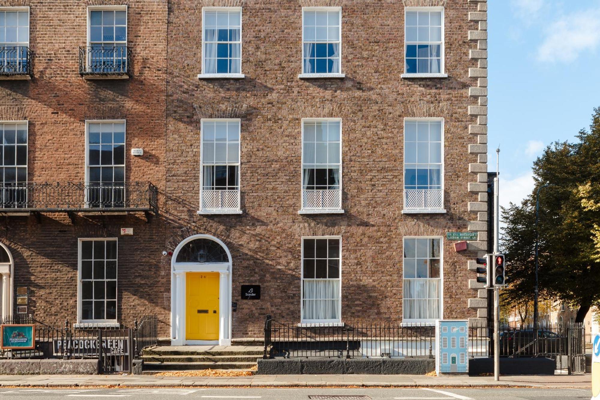The Earl Hotel Leeson Street, Sonder By Marriott Bonvoy דבלין מראה חיצוני תמונה