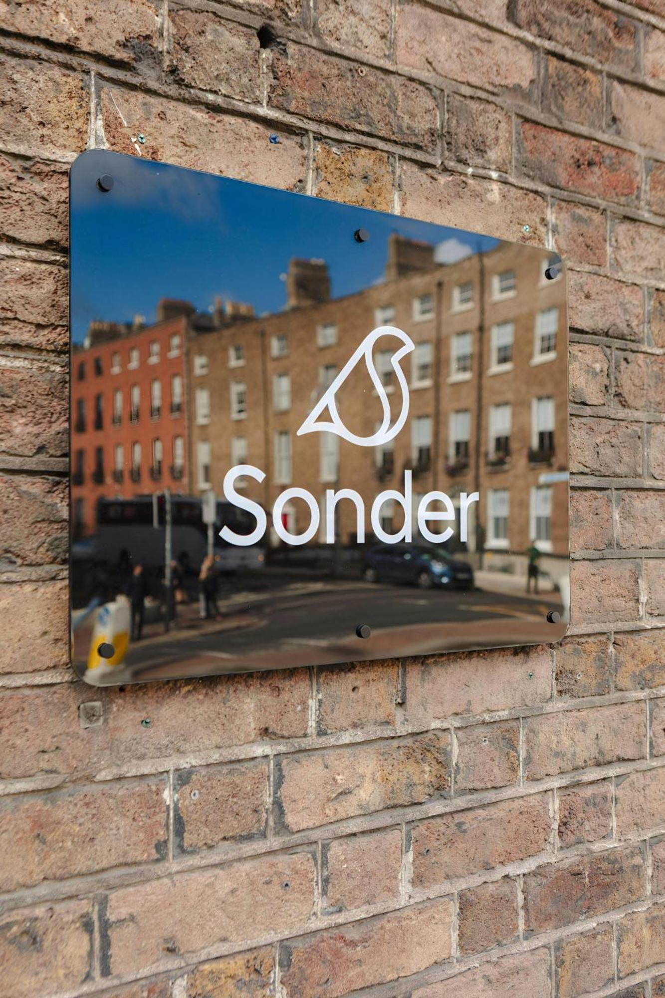 The Earl Hotel Leeson Street, Sonder By Marriott Bonvoy דבלין מראה חיצוני תמונה